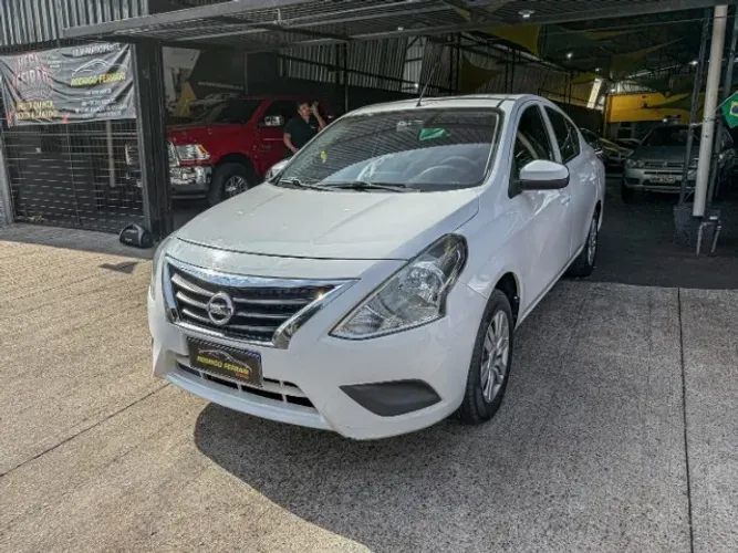 Nissan Versa 1.0 12V Flexstart 4P Mec. 2020