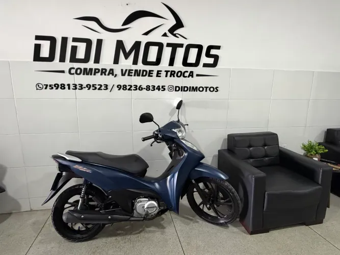 Vendo Biz 125 2024/2025 emplacada conservada!