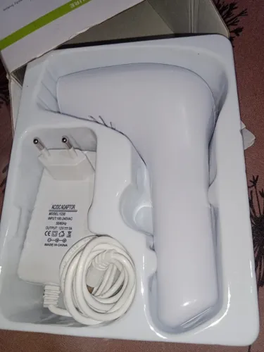 Luz pulsante 9000 pulsos (removedor de raízes, para pós depilação.)