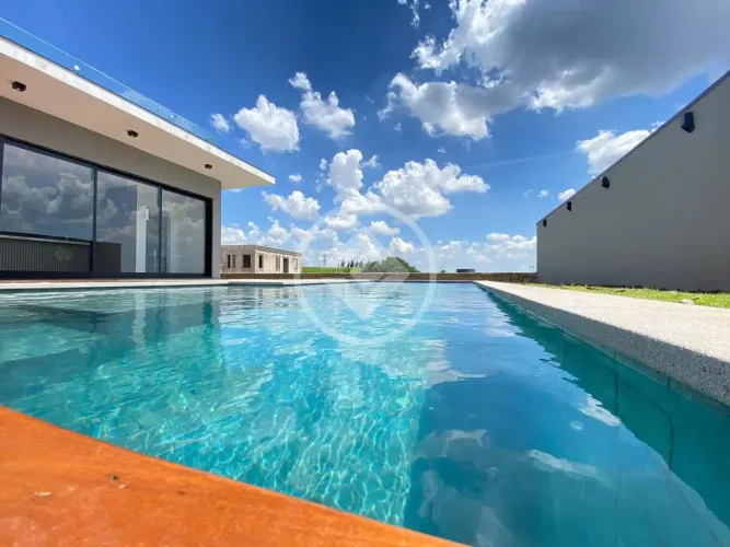 Casa à venda ou locação no Condomínio Campo de Toscana em Vinhedo/SP codigo: 23499