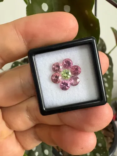 Turmalina rosa e peridoto