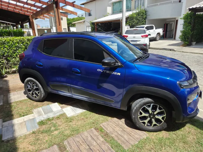 Renault Kwid Outsider 1.0 Flex 12V 5P Mec. 2025