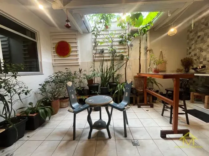 . Apartamento perto da Praia em Itapuã: 3 Quartos com Suíte com Praticidade  cod 33792  