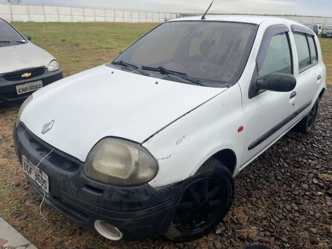Renault Clio RT/ Privil. 1.0/1.0 Hi-power 16V 5P 2001