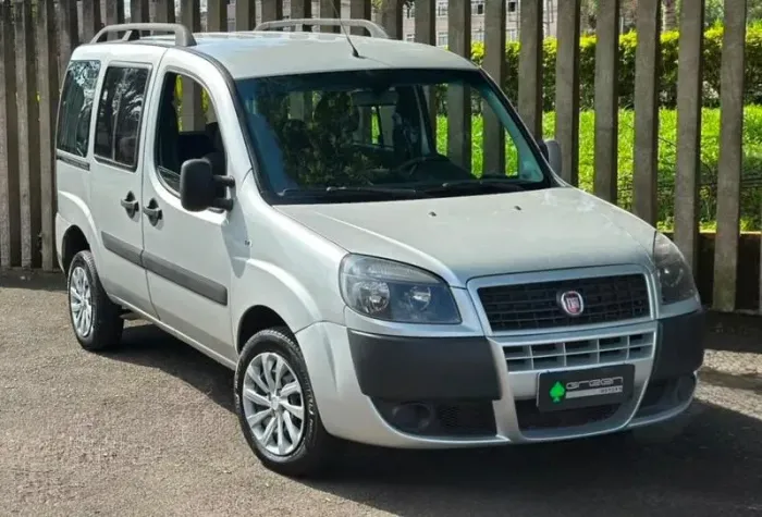 Fiat Doblo Essence 1.8 Flex 16V 5P 2020