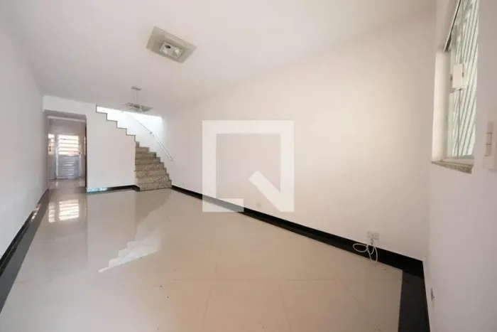 Casa à Venda - Ponte Rasa, 3 Quartos, 320 m2