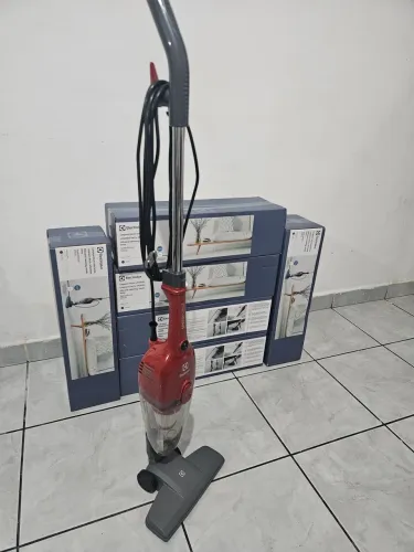 Aspirador de Pó Electrolux STK13 - Novo | Portátil e Potente