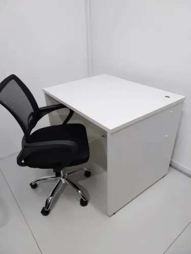 Escrivaninha de escritório várias unidades
