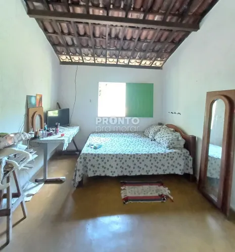 Chácara com 4 quartos em Aldeia dos Camarás