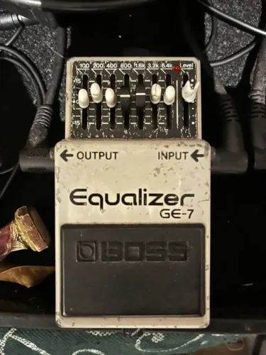 Pedal Boss GE-7 Equalizador Gráfico