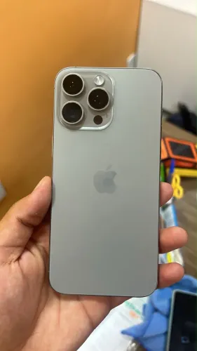 Vendo IPhone 15 pro Max