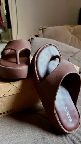 vende-se MELISSA