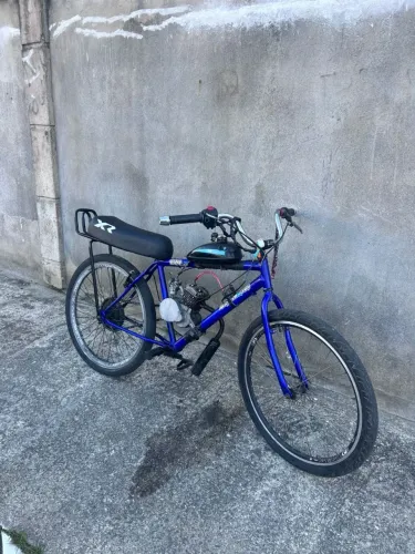 Motorizada semi nova 