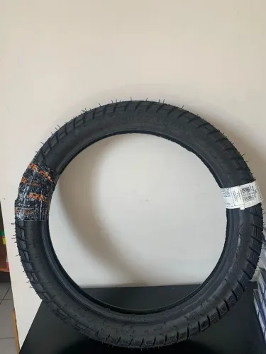 Pneu traseiro da CG TITAN 160 90/90 (Maggion