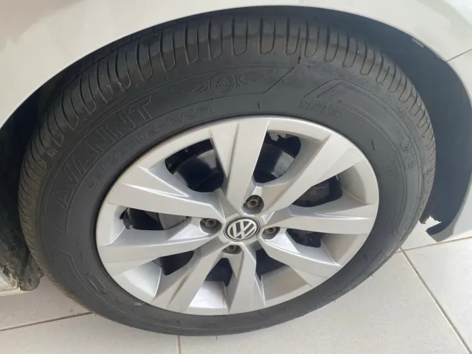 Volkswagen Voyage Trendline 1.6 T.flex 8V 4P 2018