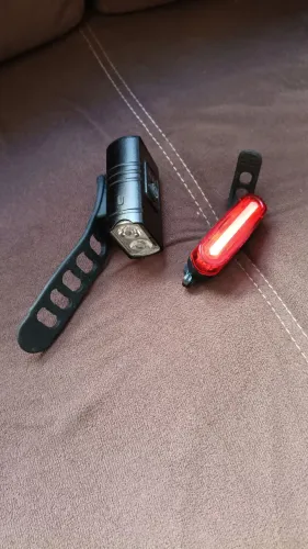 Lanterna e farol bike
