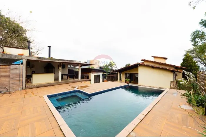 Casa de Condomínio com 3 Quartos à venda, 250m² - Paysage Vert Vargem Grande