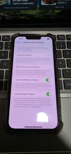 IPhone 13 128GB muito conservado