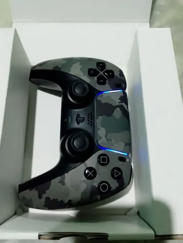 CONTROLE - PS5 MILITAR - NA CAIXA SEMI-NOVO
