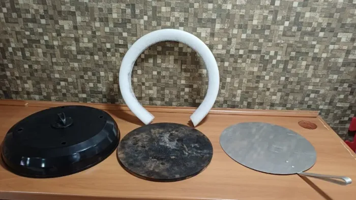 kit pizza churrasqueira pá de pizza alumínio pedra refratária redonda 37cm abafador