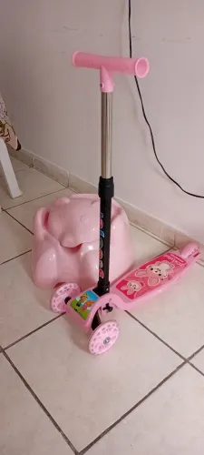 Troninho, Patinete,Mesinha com cadeira