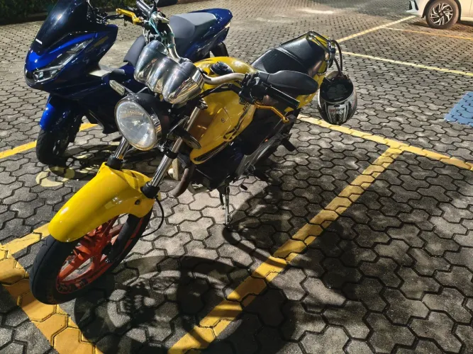 CBX Twister 250