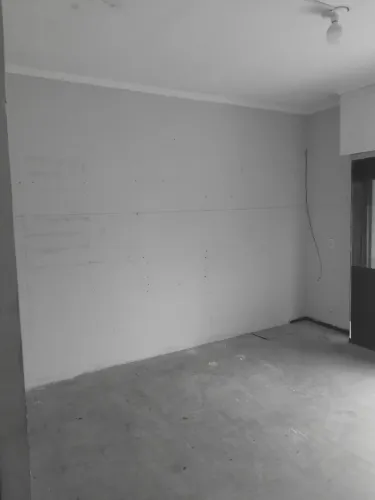 Alugo ponto comercial próximo ao Centerbox do João XXIII.
