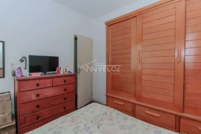Apartamento - / Residencial / Centro