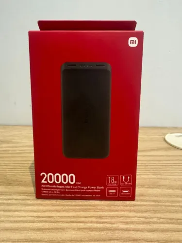 Redmi 18W Fast Charge Power bank 20000 mAh Lacrado