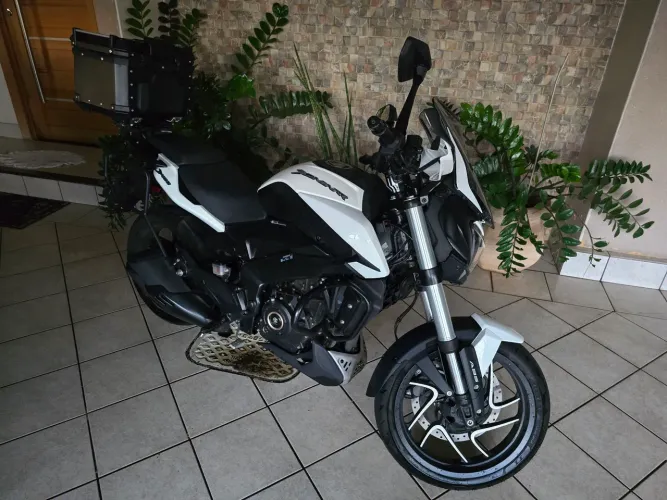 Dominar 400 NOVA