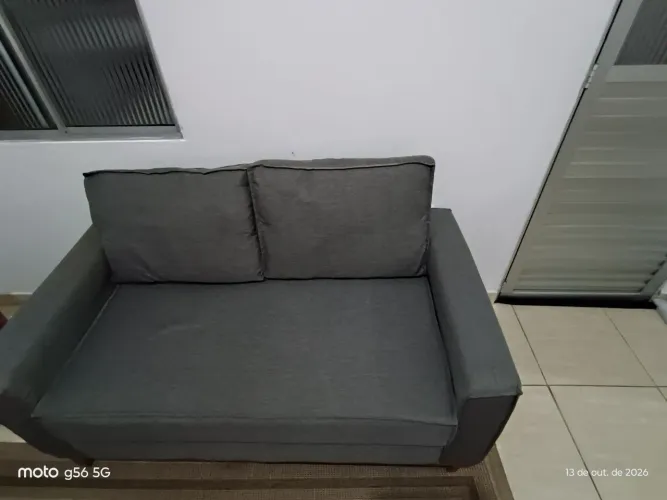 Sofá de 2 lugares