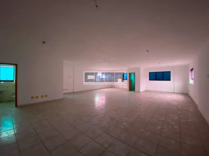 SALA COMERCIAL na Avenida Ana Costa