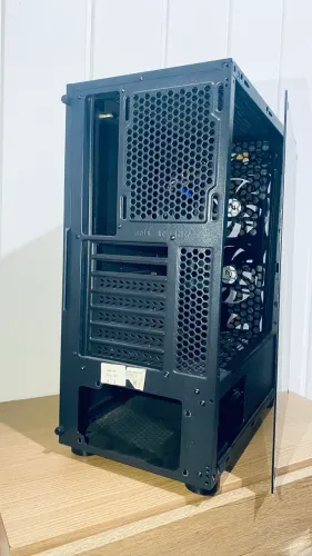 Gabinete Gamer Neologic com 3 Fans - Ótimo Estado