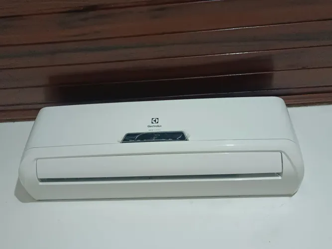 AC com defeito
