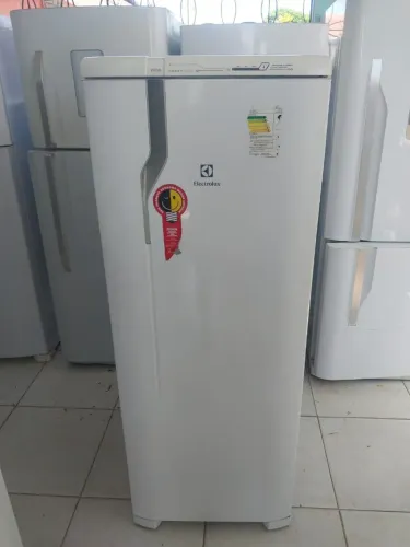 Geladeira Electrolux frost free (entrego)