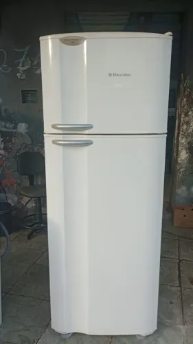 Geladeira Electrolux Frost Free - A Melhor Oferta da Semana!