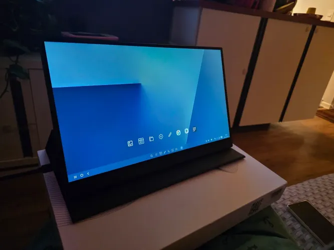 Monitor Portátil 15.6" Hdr Ips 1080p FU-KK030