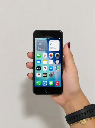 IPHONE SE 2020 ORIGINAL MESMO PROCESSADOR DO IPHONE 11