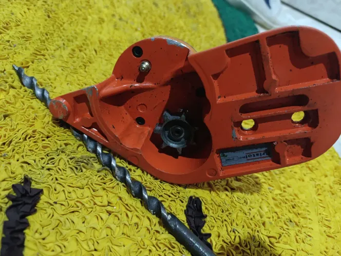 Furadeira de motosserra