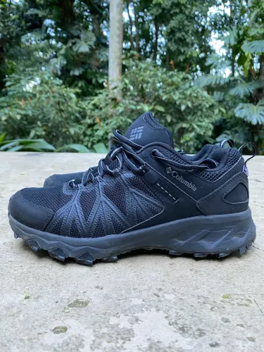 Tênis Columbia PeakFreak tamanho 39