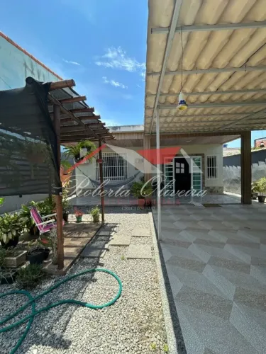 Imóvel para venda com 2 quartos, 1 suíte, 2 banheiros em Florestinha II (Tamoios) - Cabo F