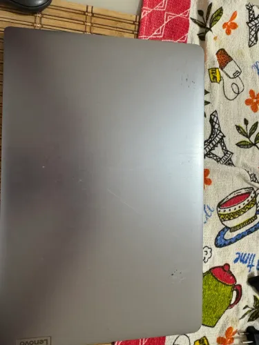Vendo notebook Lenovo
