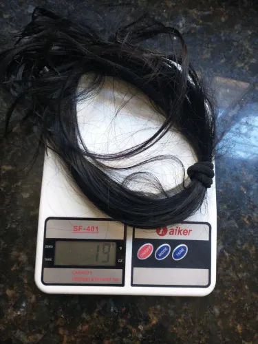 Vendo Mega hair longo preto liso