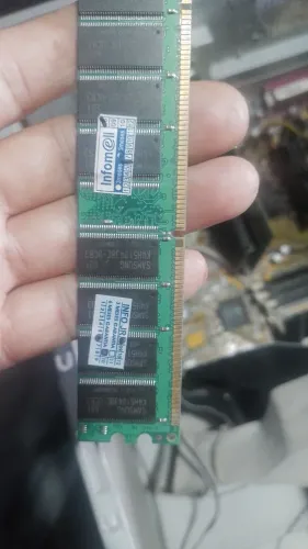 VENDO PC PENTIUM III C/ PROBLEMA NA PLACA MÃE 