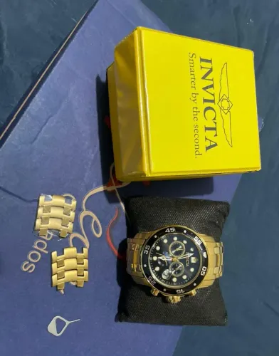 Vende se um ?.