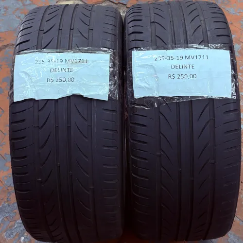 2 PNEUS 235 35 19 DELINTE USADOS