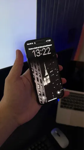 iPhone 15 pro 128GB 