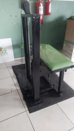 Flexora academia de musculação 
