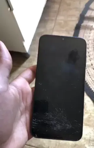 Vende-se Samsung A15, único dono! *