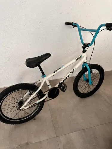 Bicicleta bmx